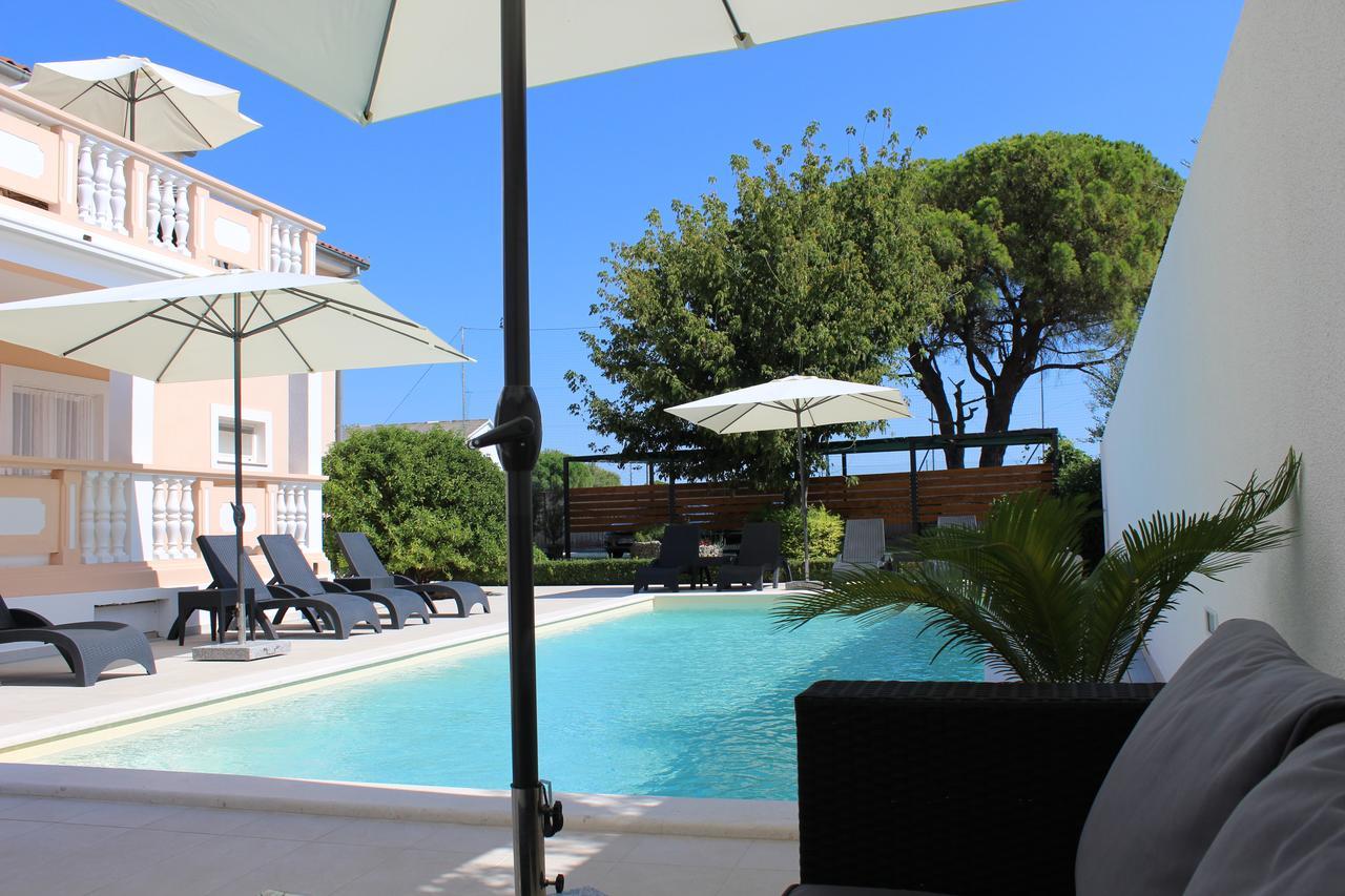 Apartments Saric ビオグラード・ナ・モル エクステリア 写真